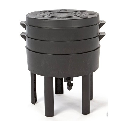 Composting machine for...